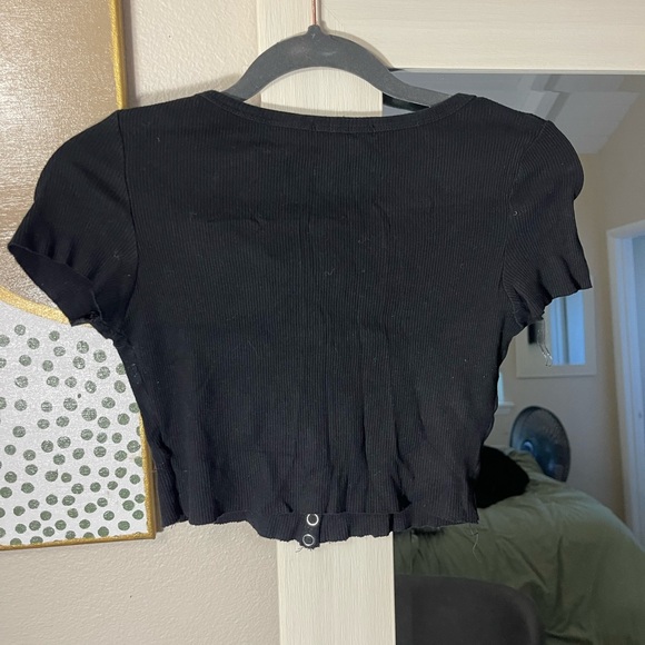 Edickted black button front crop top - Picture 2 of 2